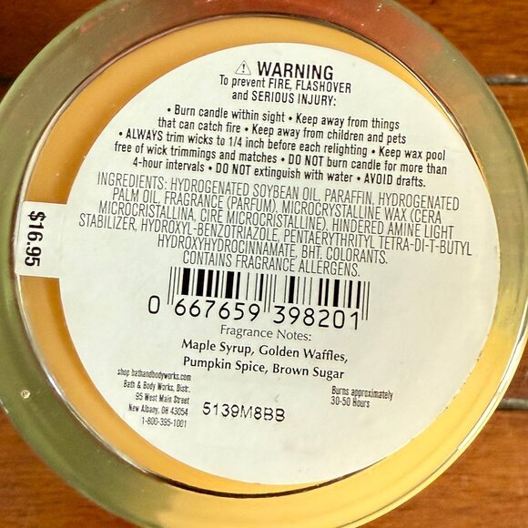 NEW PUMPKIN PECAN WAFFLES Single Wick Candle 8oz Bath & Body Works - Picture 3 of 3